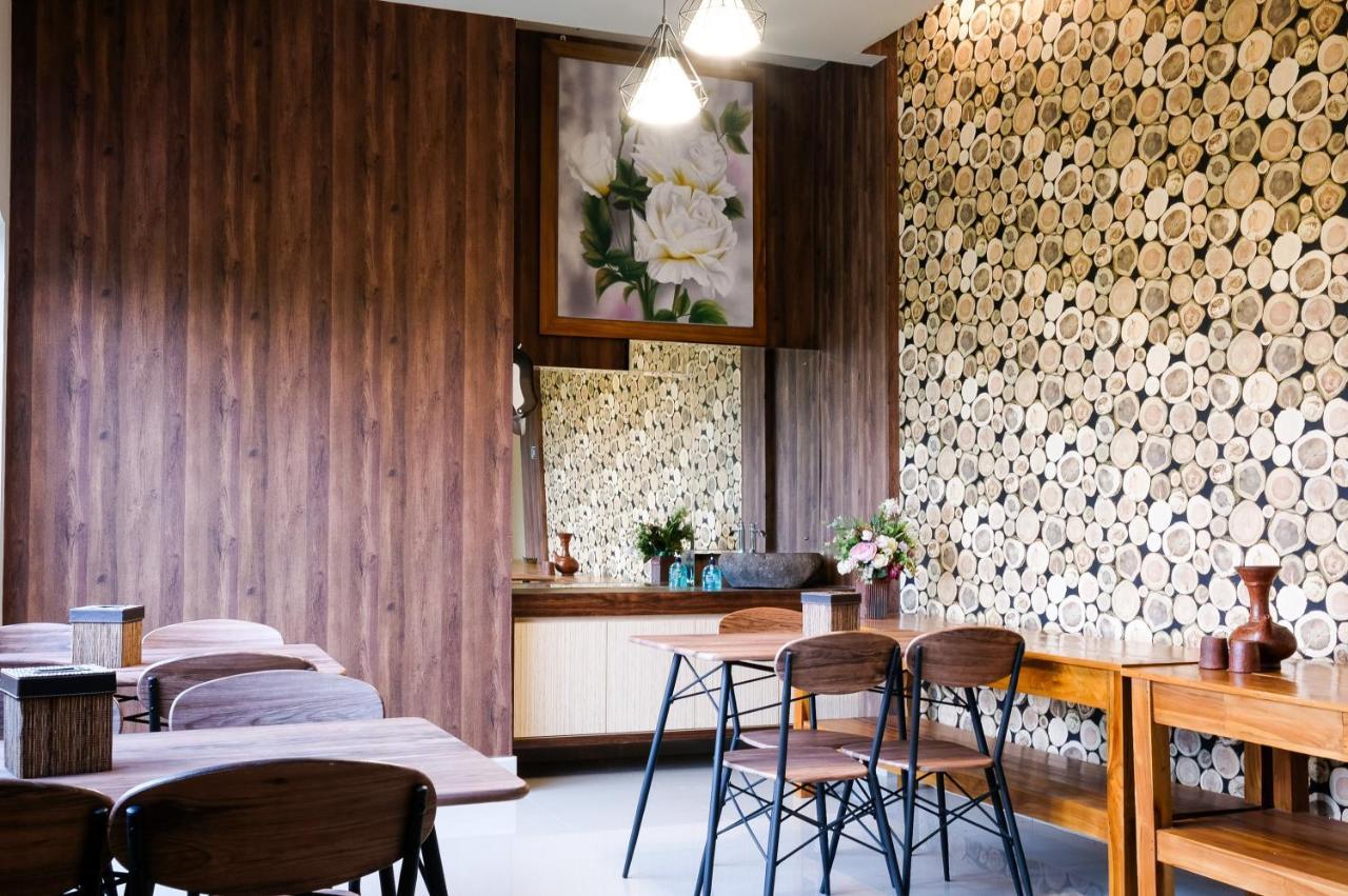 Oyo 683 Jepun Guesthouse Mataram Zewnętrze zdjęcie