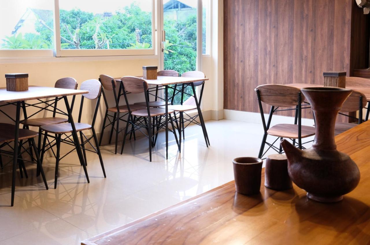 Oyo 683 Jepun Guesthouse Mataram Zewnętrze zdjęcie